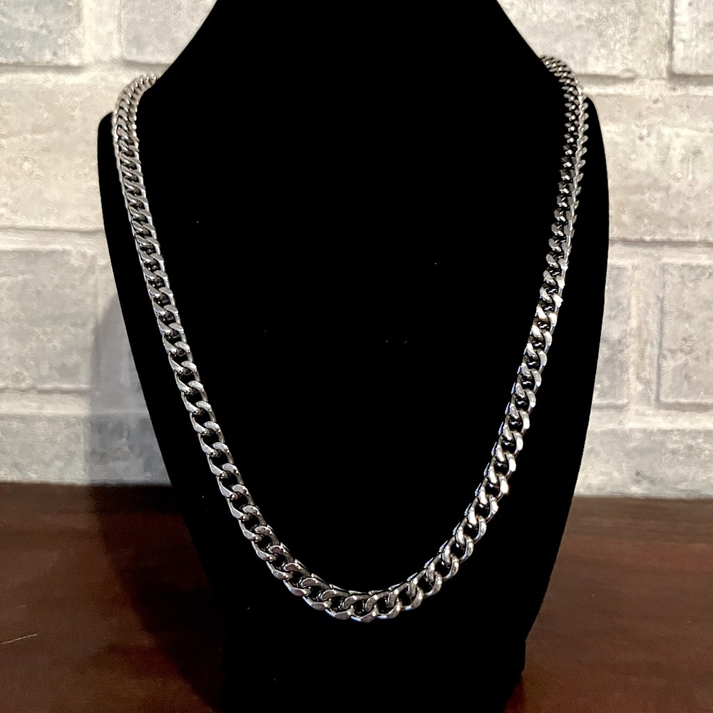 Mens stainless 24” necklace 6 mm thick